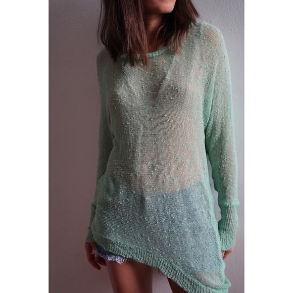 GREEN FLOWY SWEATERY TOP - Picture 3 of 4